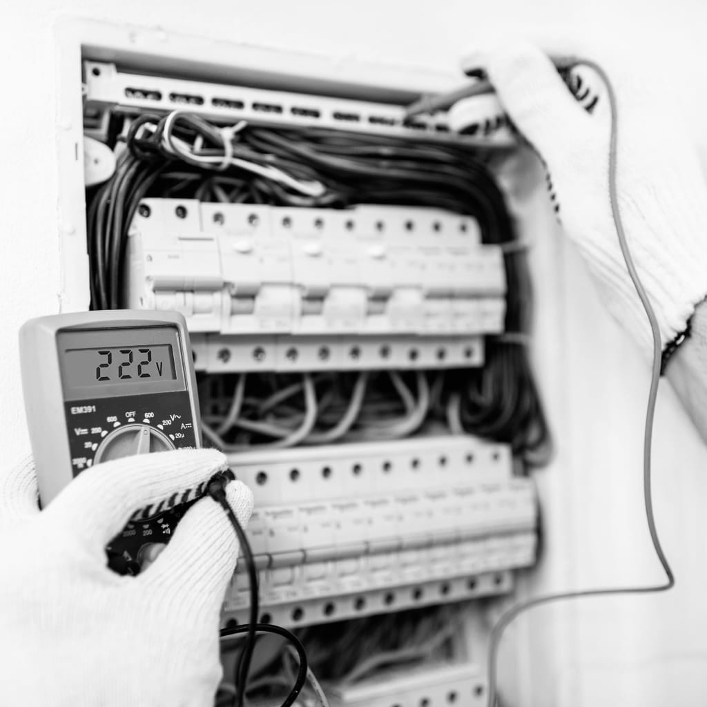 Électricien aux Angles - électricien rapide et dépannage urgent