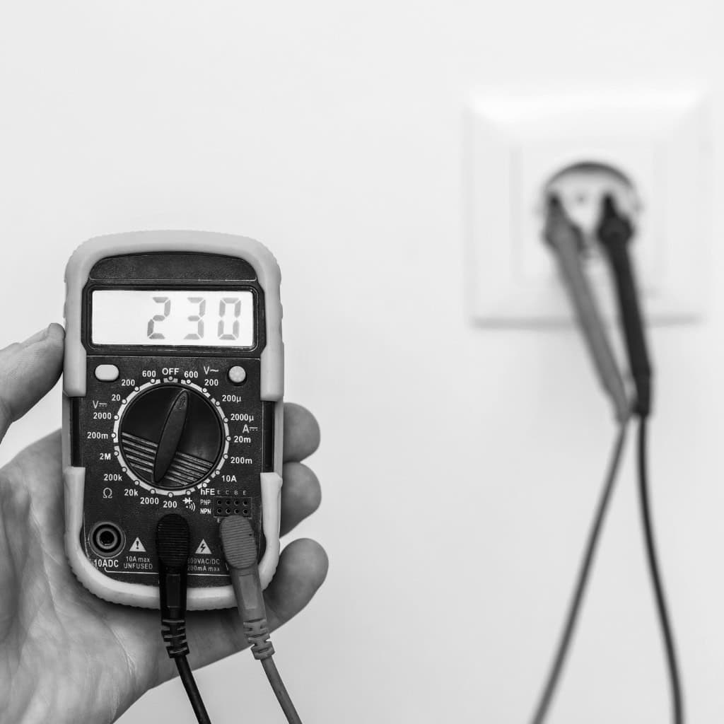 avis clients électricien à nîmes