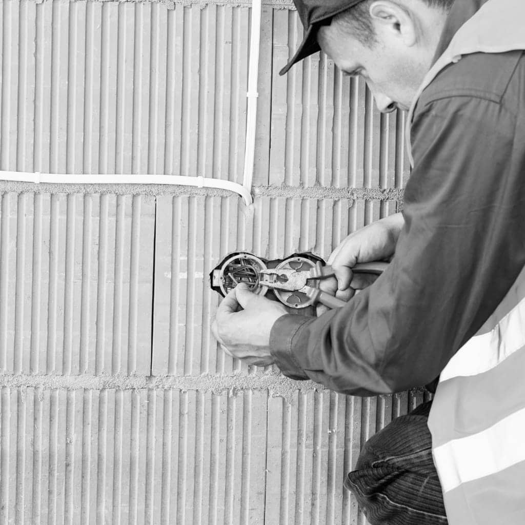 remplacement tableau électrique à Uchaud – mise aux normes NF C 15-100